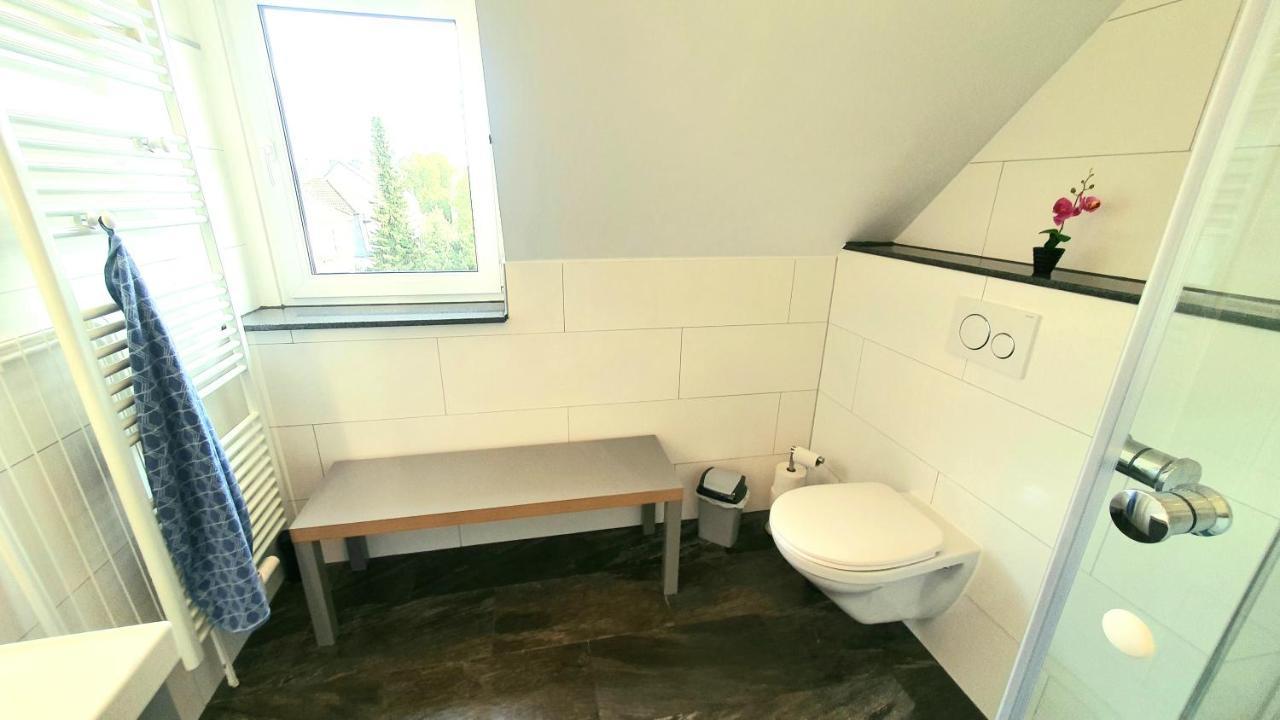 Frankes City Sleep Apartment, 6 Einzelbetten Velbert Exterior foto
